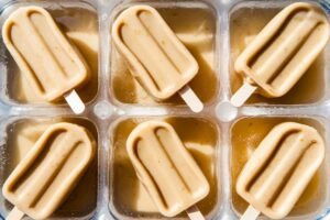 Vegan Apple & Peanut Butter Pops – The Cool, Fruity Treat Your Dog Will Love