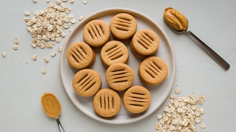 3-Ingredient Peanut Butter and Oat Dog Cookies (EASY!)