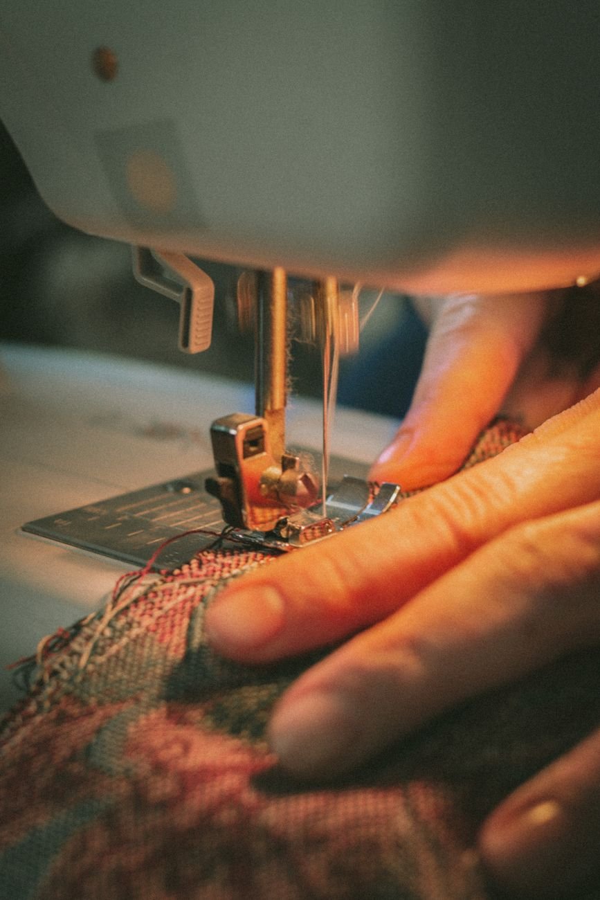 Sewing heavy fabric on a sewing machine